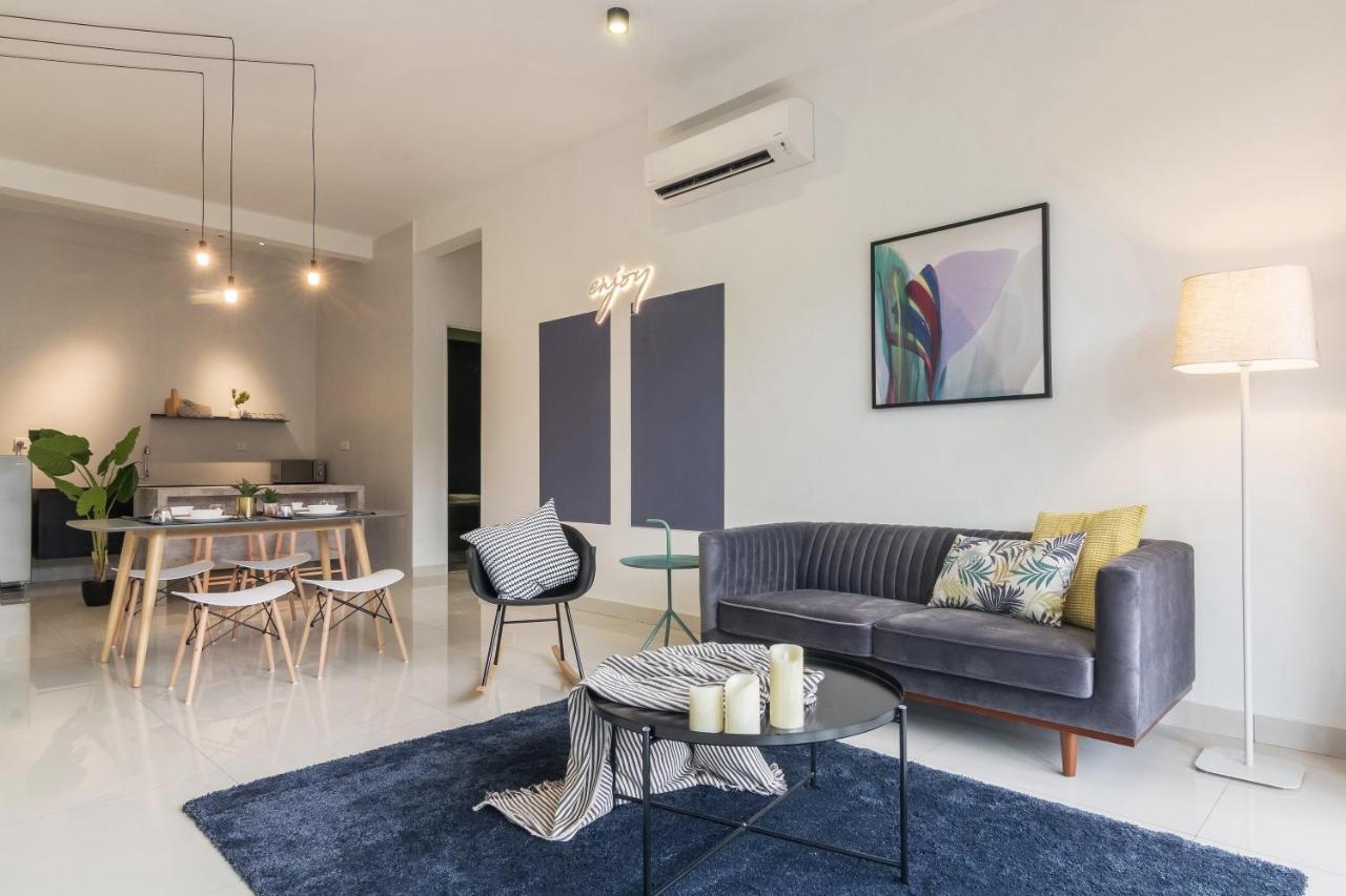 Arte Serviced Apartment @ Penang ゲルゴル エクステリア 写真